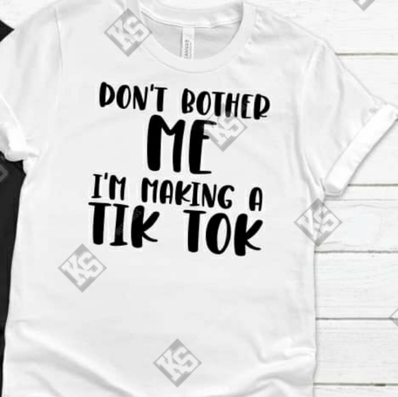 Don't Bother‎ Me Tee - Picture 1 of 1